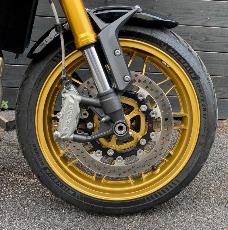 Kawasaki Z 900 Rs se