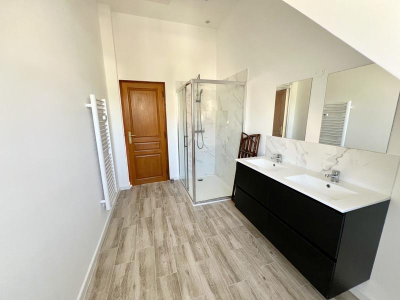 Maison - 136 m² - 6 pièces