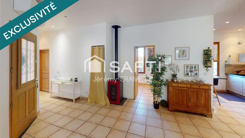 Maison - 94 m² - 5 pièces