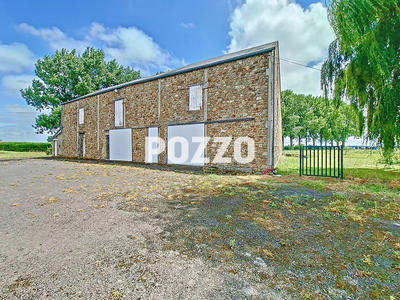 Maison - 216 m² - 7 pièces