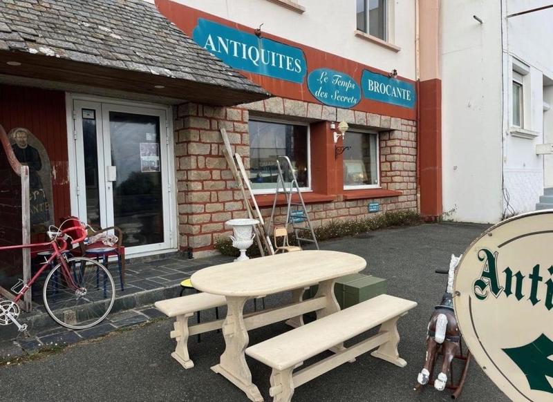 Bureau - 131 m² - 1 pièce