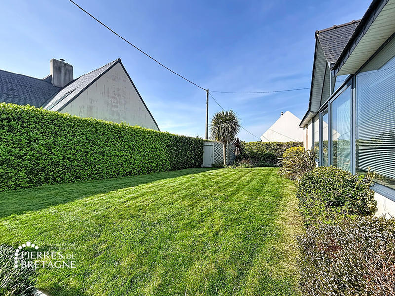 Maison - 201 m² - 10 pièces