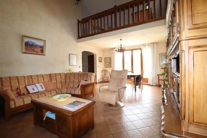 Villa - 113 m² - 4 pièces