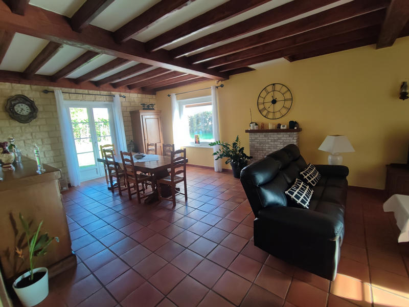 Maison - 160 m² - 8 pièces