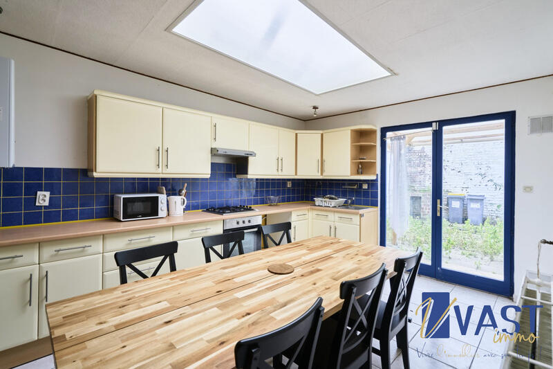 Maison ancienne - 114 m² - 6 pièces