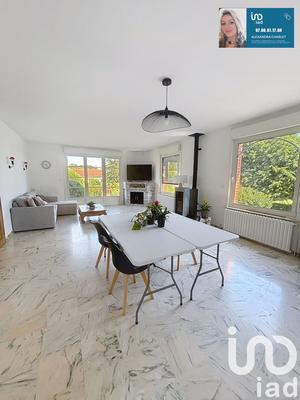 Maison - 226 m² - 8 pièces