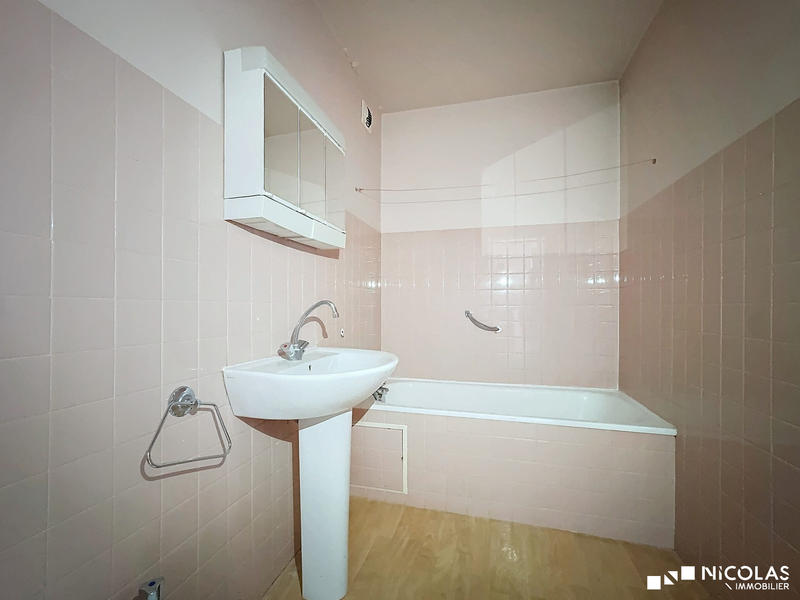 Appartement - 95 m² - 4 pièces