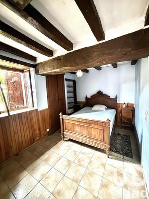 Maison - 223 m² - 10 pièces