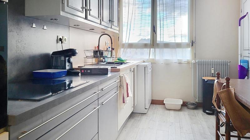 Appartement - 107 m² - 5 pièces