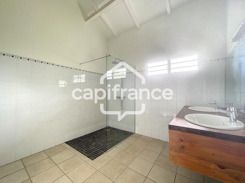 Villa - 189 m² - 6 pièces