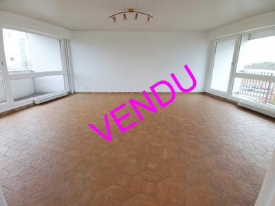 Appartement - 76 m² - 4 pièces