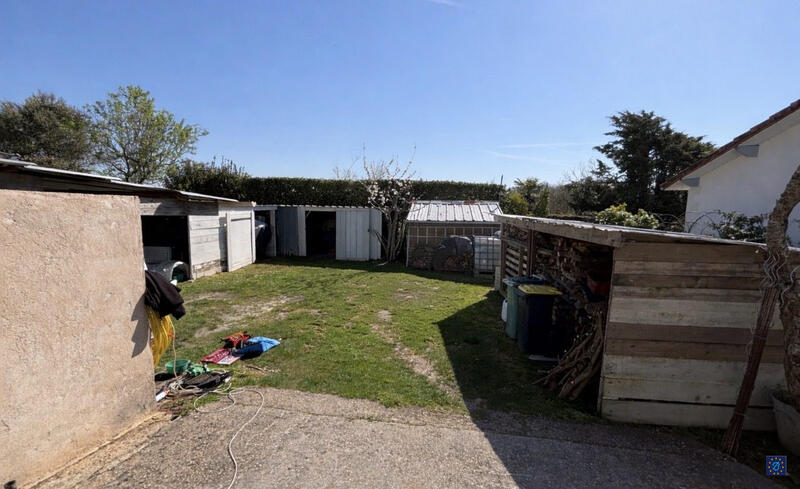 Maison - 121 m² - 3 pièces