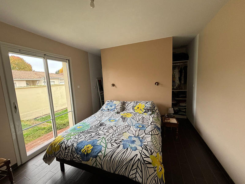 Maison - 183 m² - 10 pièces