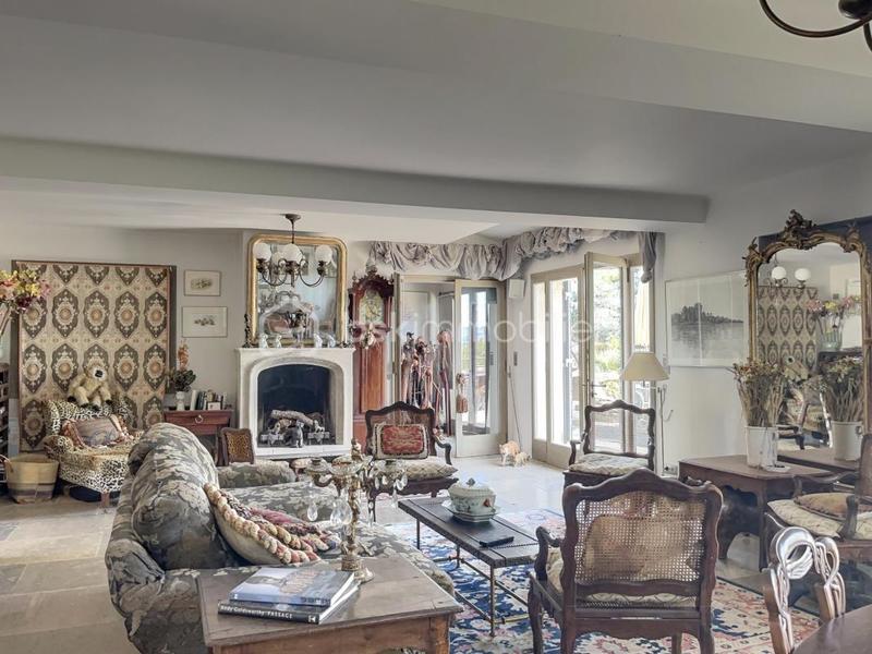 Demeure - 186 m² - 7 pièces