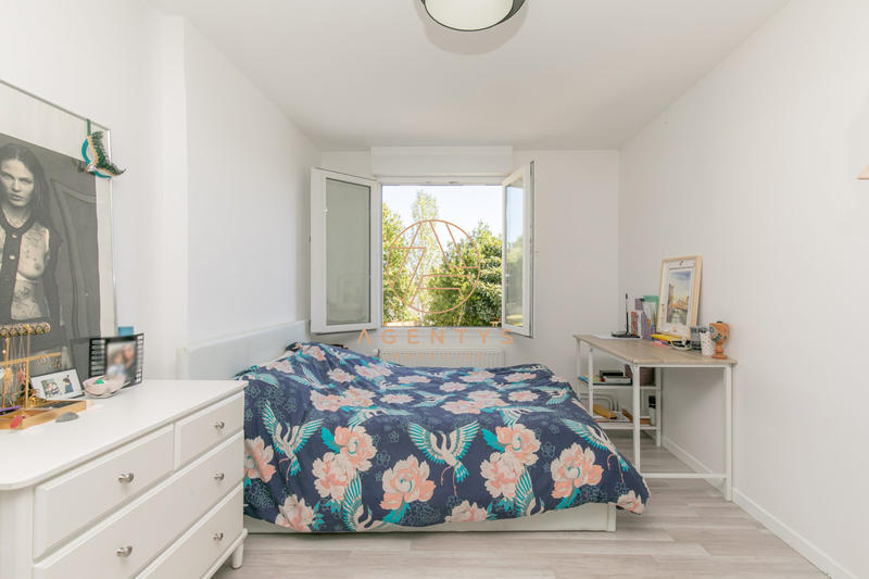 Maison - 97 m² - 5 pièces