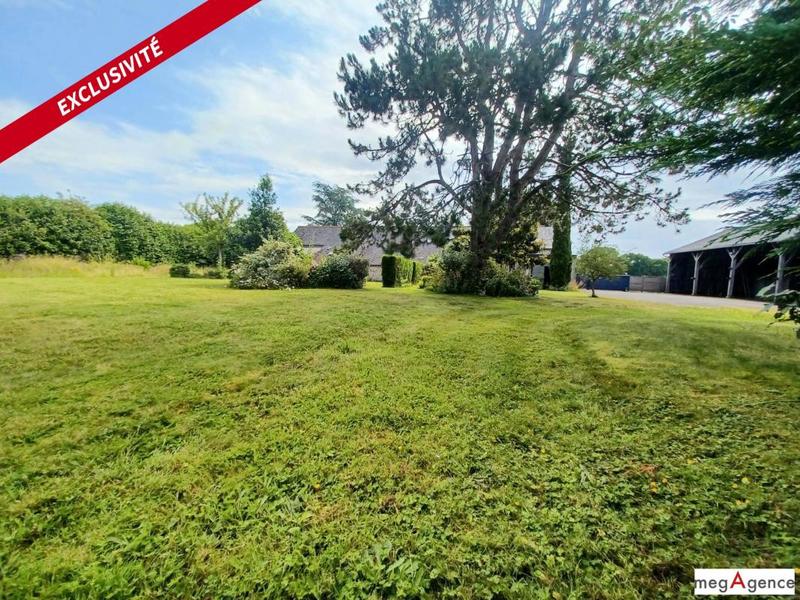 Maison - 240 m² - 9 pièces