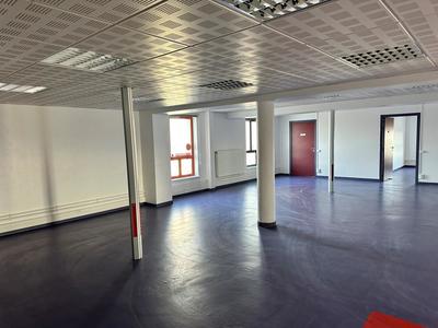 Local commercial - 347 m² - 5 pièces
