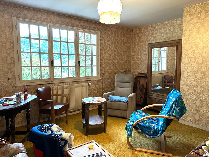 Maison - 140 m² - 6 pièces