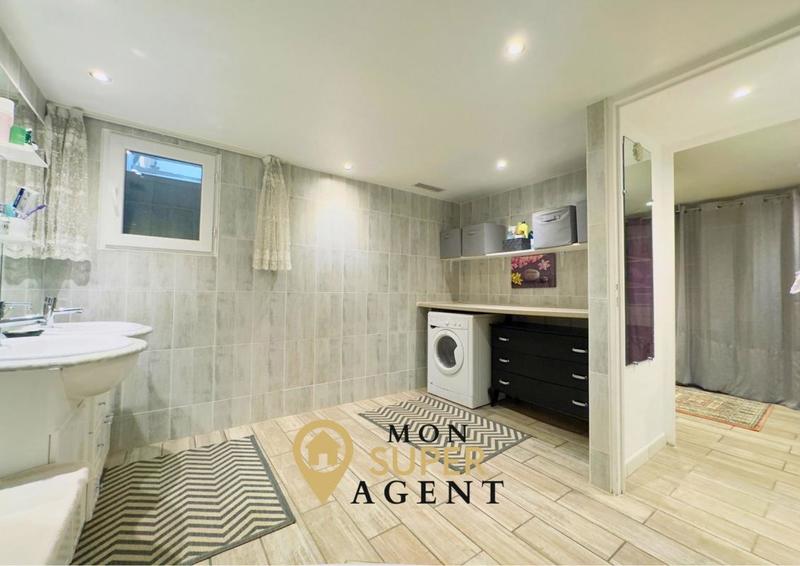 Bureau - 102 m² - 6 pièces