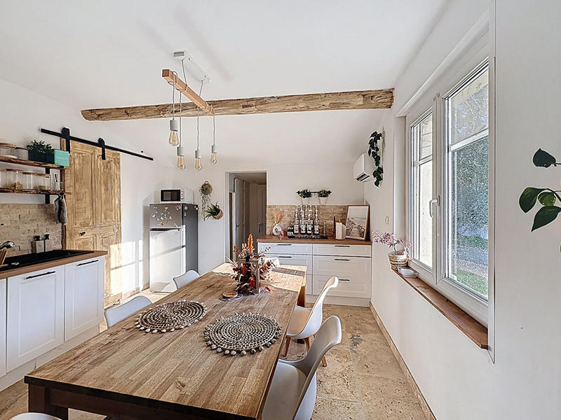 Maison - 93 m² - 4 pièces