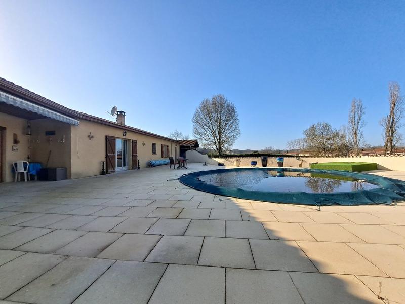 Maison - 173 m² - 6 pièces