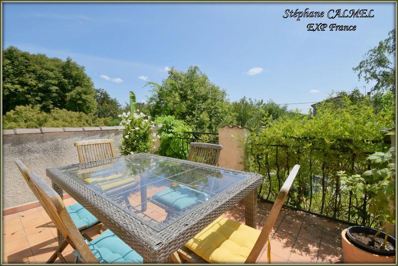 Maison - 209 m² - 9 pièces