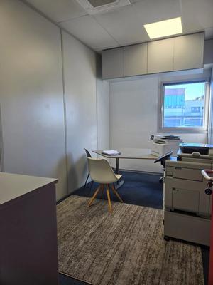 Bureau - 13 m² - 1 pièce