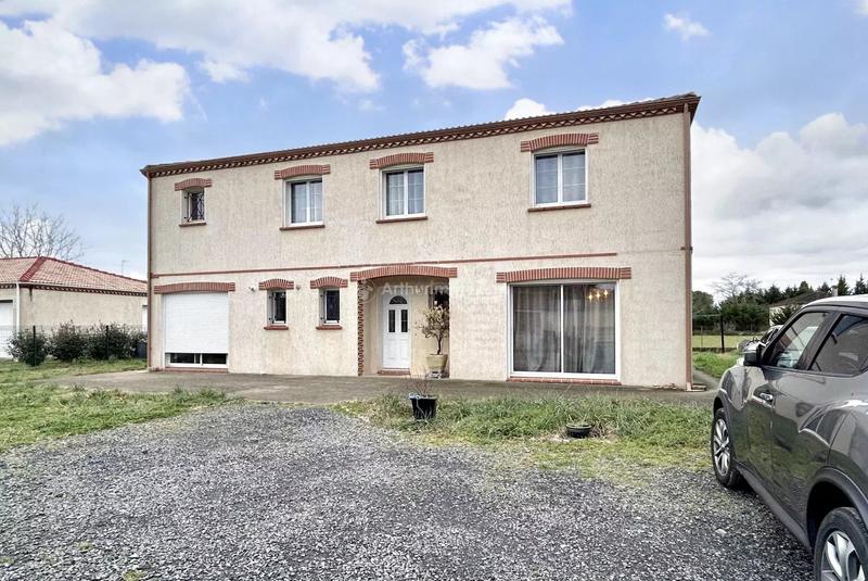 Maison - 157 m² - 8 pièces