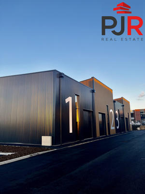 Local d'activités - 208 m²