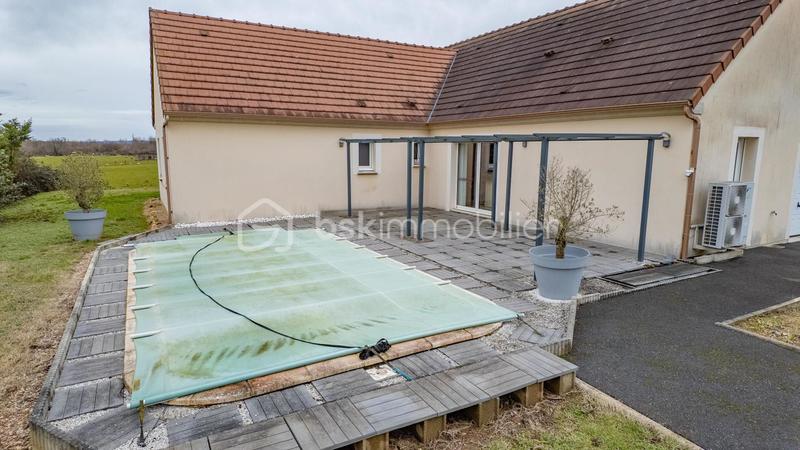 Maison - 138 m² - 5 pièces