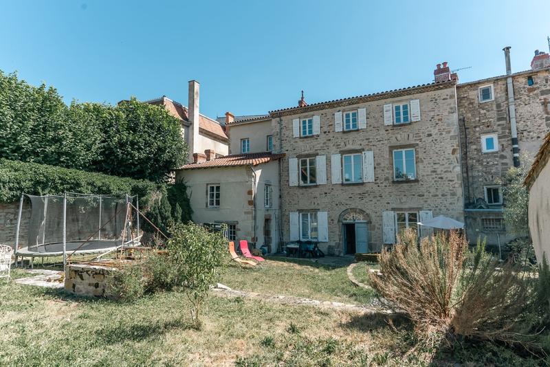 Maison ancienne - 320 m² - 8 pièces