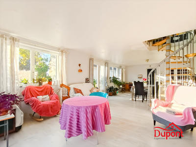 Maison - 138 m² - 7 pièces