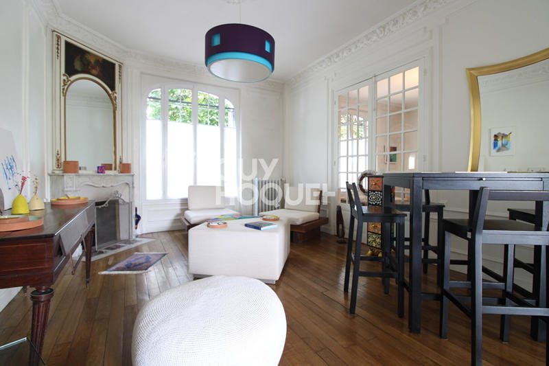 Maison - 200 m² - 7 pièces