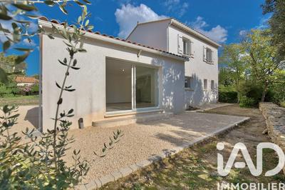 Maison - 115 m² - 4 pièces