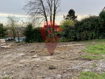 Terrain constructible - 470 m²