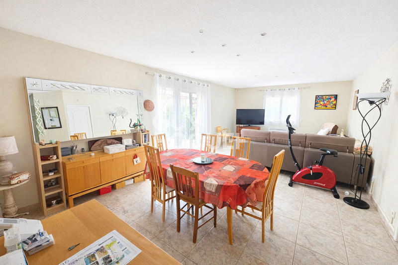 Maison - 110 m² - 4 pièces