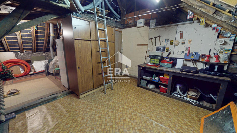 Maison - 143 m² - 7 pièces