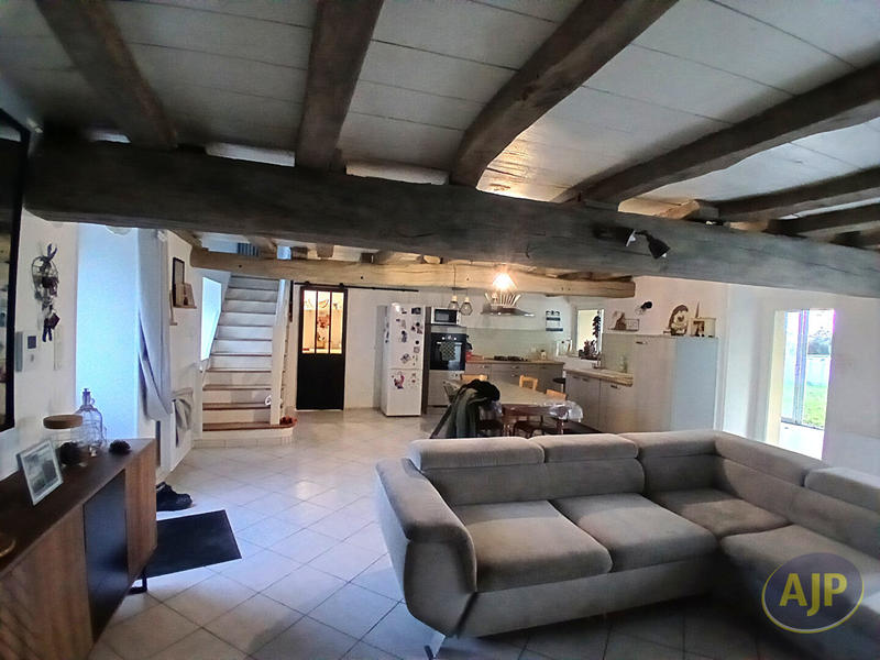 Maison - 82 m² - 4 pièces