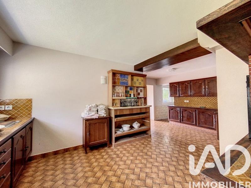 Maison - 193 m² - 6 pièces