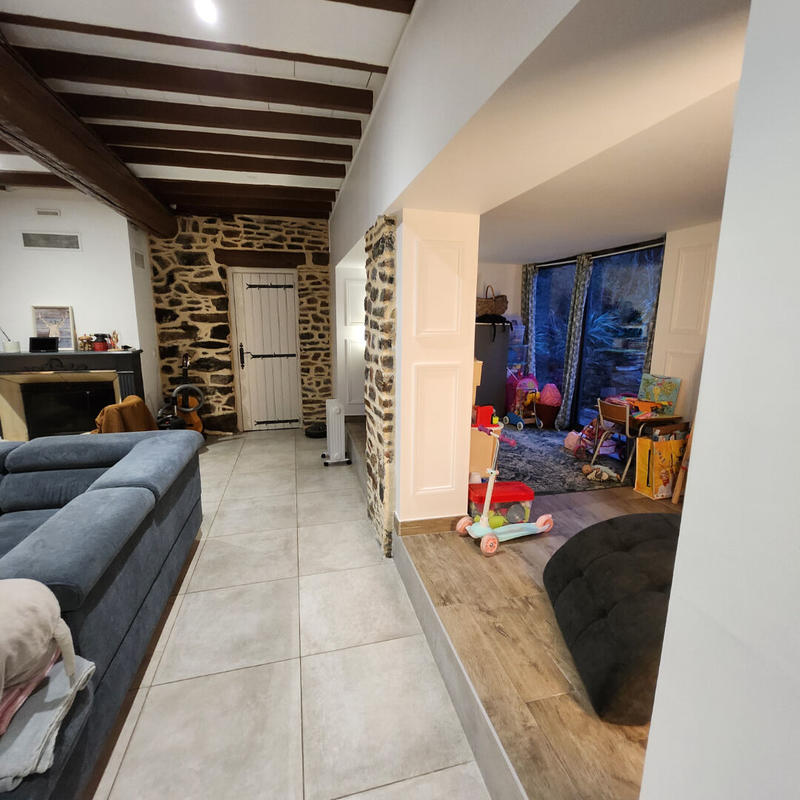 Demeure - 194 m² - 7 pièces