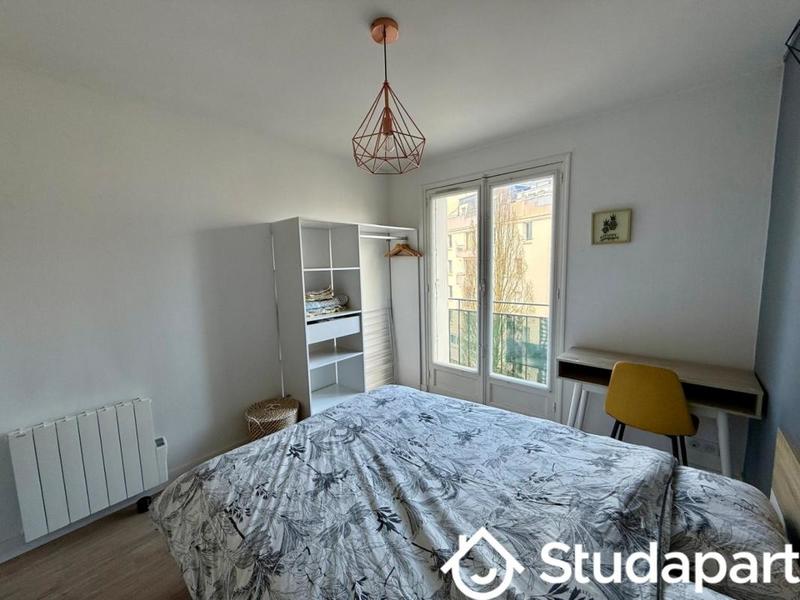 Chambre - 10 m² - 1 pièce