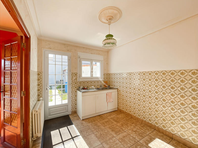 Maison - 80 m² - 4 pièces