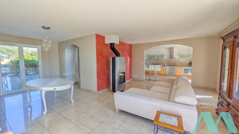 Maison - 162 m² - 6 pièces