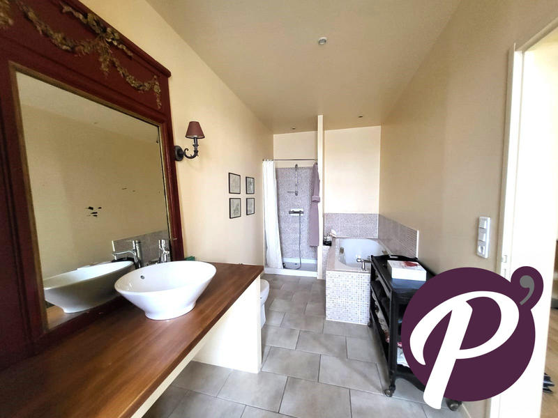 Maison - 176 m² - 6 pièces