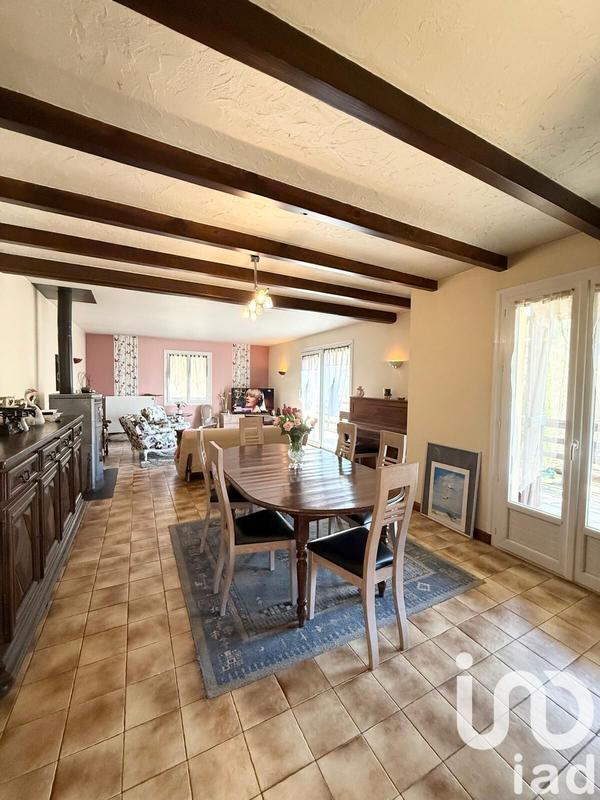 Maison - 191 m² - 6 pièces