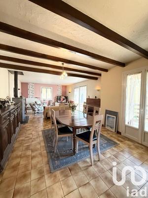 Maison - 191 m² - 6 pièces