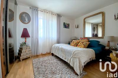 Maison - 200 m² - 6 pièces