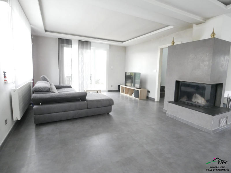 Maison ancienne - 136 m² - 6 pièces