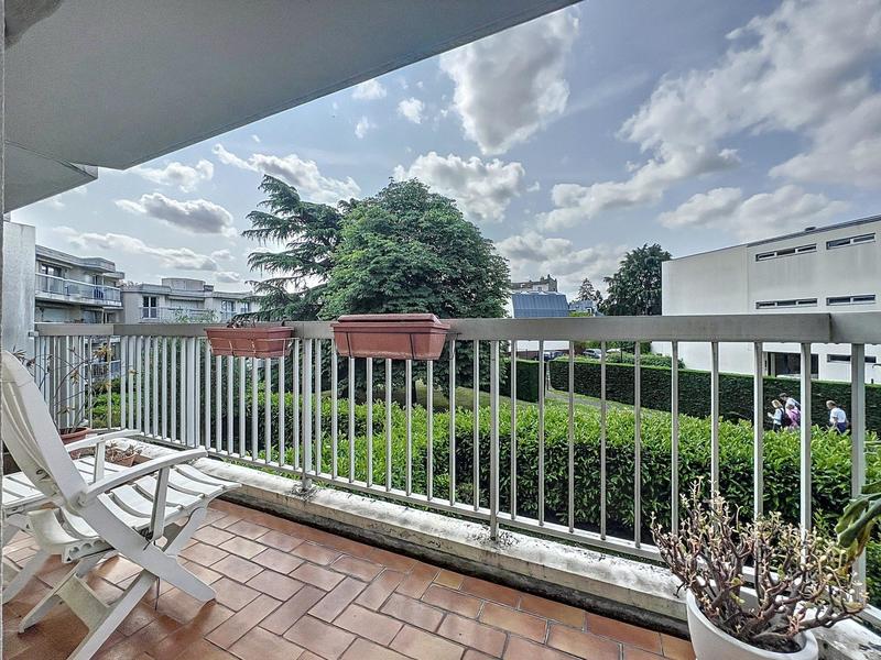 Appartement - 94 m² - 5 pièces