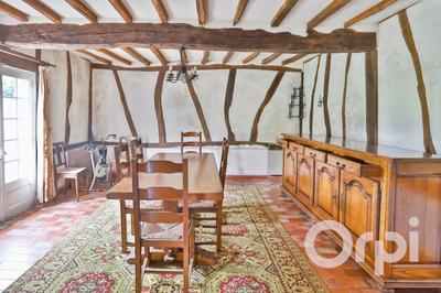 Maison - 96 m² - 4 pièces